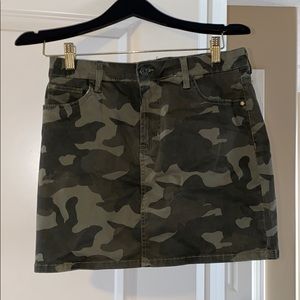 Camo skirt